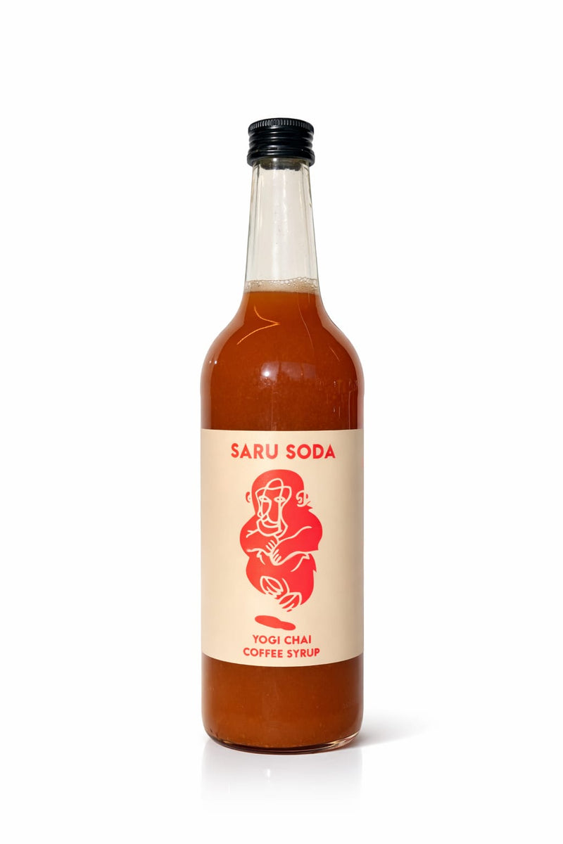 Siroop fles van Zuivere Koffie op een witte achtergrond.